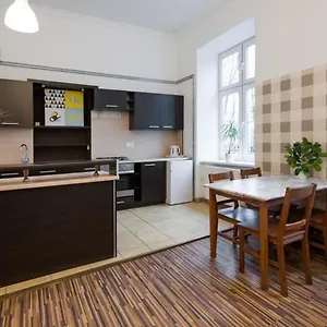  Apartament In The Heart Of ! Polska