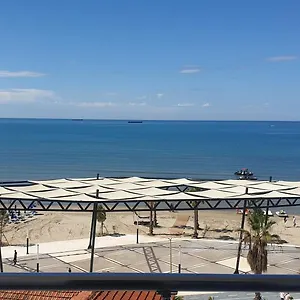  Apartament Tirona Albania